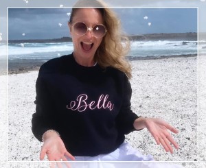 Bluza dresowa z haftem i ozdobnym rękawem Bella 