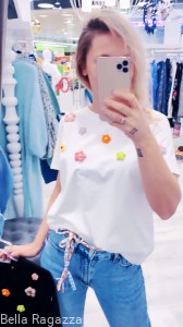 T-shirt z kwiatami 3D FLOWERS